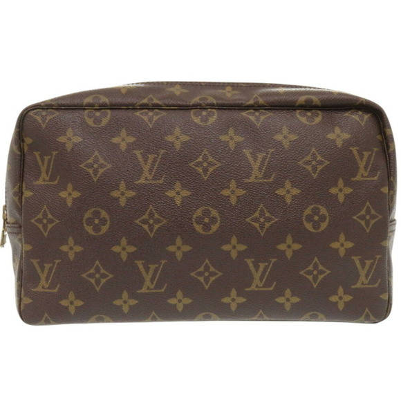 LOUIS VUITTON Other - Louis Vuitton True Toilet 28 Monogram M47522 Second Bag LV 0354LOUIS VUITTON